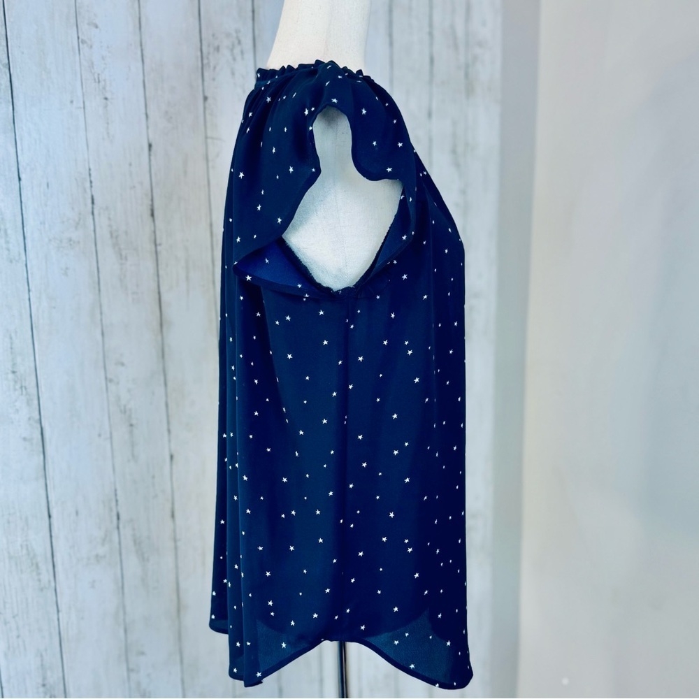 ✨ LOFT | Navy Star Print Blouse – Size Small ✨ - Picture 4 of 12